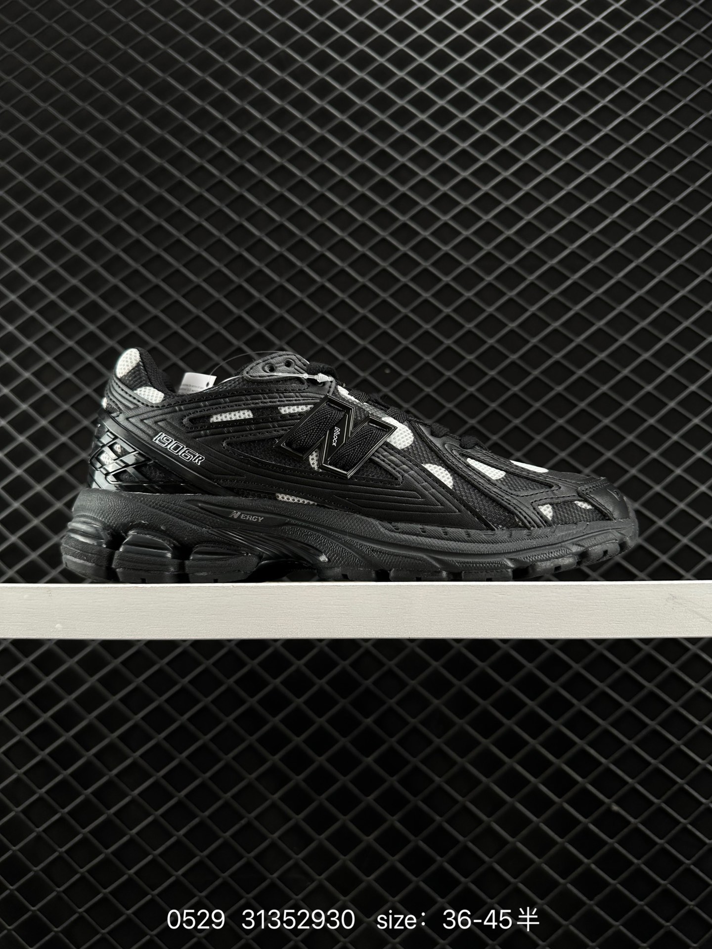 New Balance M1906R New Balance M1906R